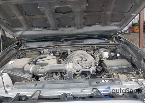 2017 Toyota Tacoma Sr5 V6 из США, поврежденный, VIN 3TMCZ5AN7HM066743